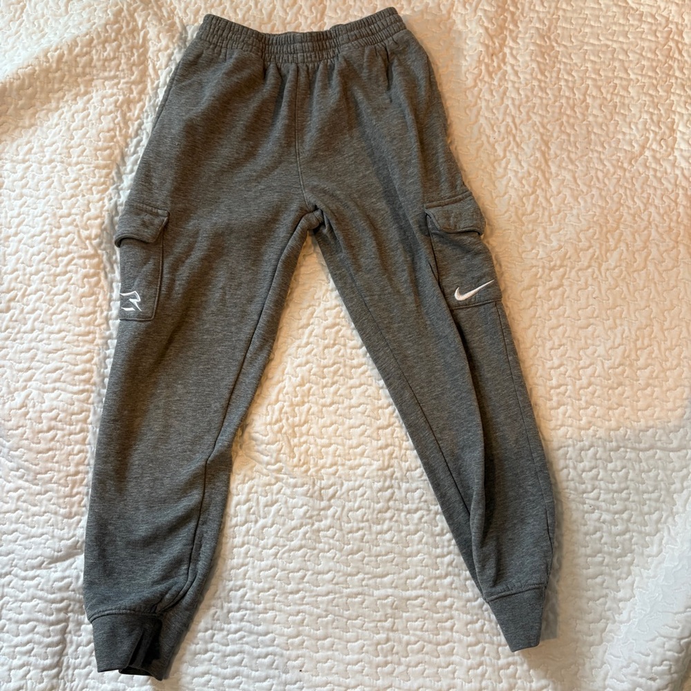 Nike Kids Gray Cargo Joggers Medium 10-12 🏈 🏀 ⚽️ ⚾️